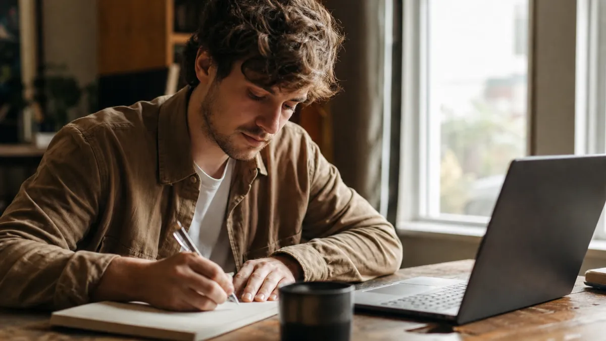 Comment ne plus être un geek : nos conseils pour changer